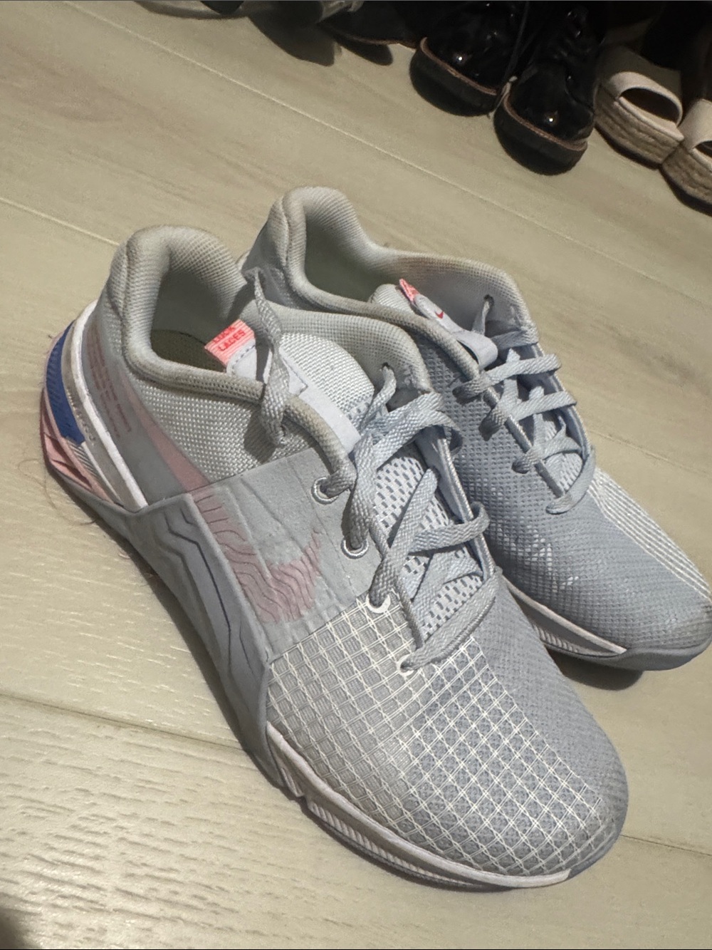Nike Light Gray Athletic Sneakers with Pink and Blue Accents